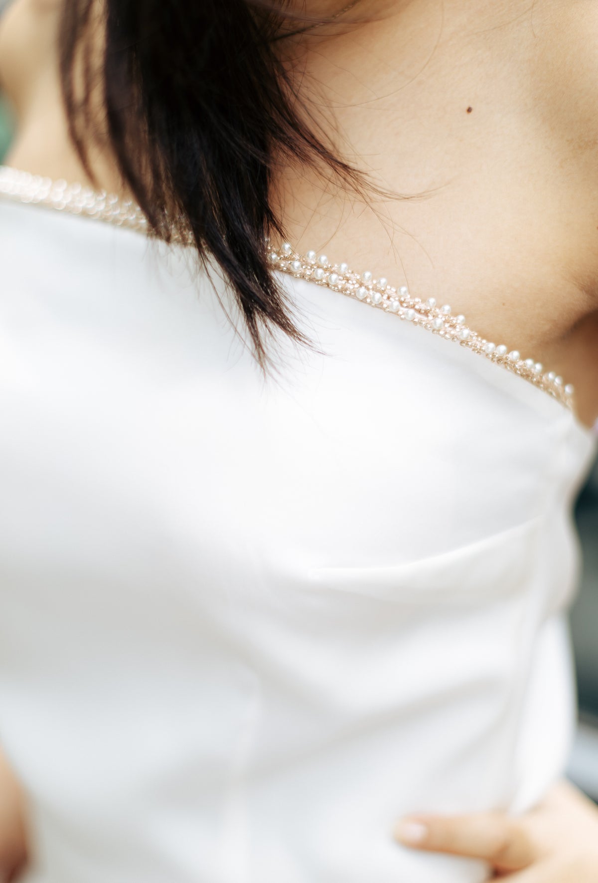 Pearl-Trimmed Elegant Bridal Dress
